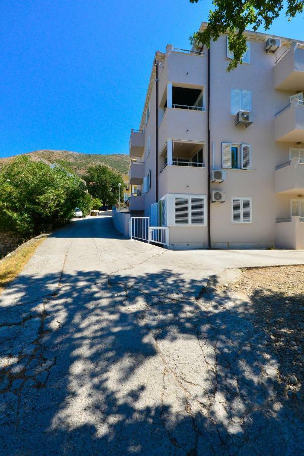 A&M Cavtat Family Apartment - 3 Bedrooms And Free Parking Экстерьер фото